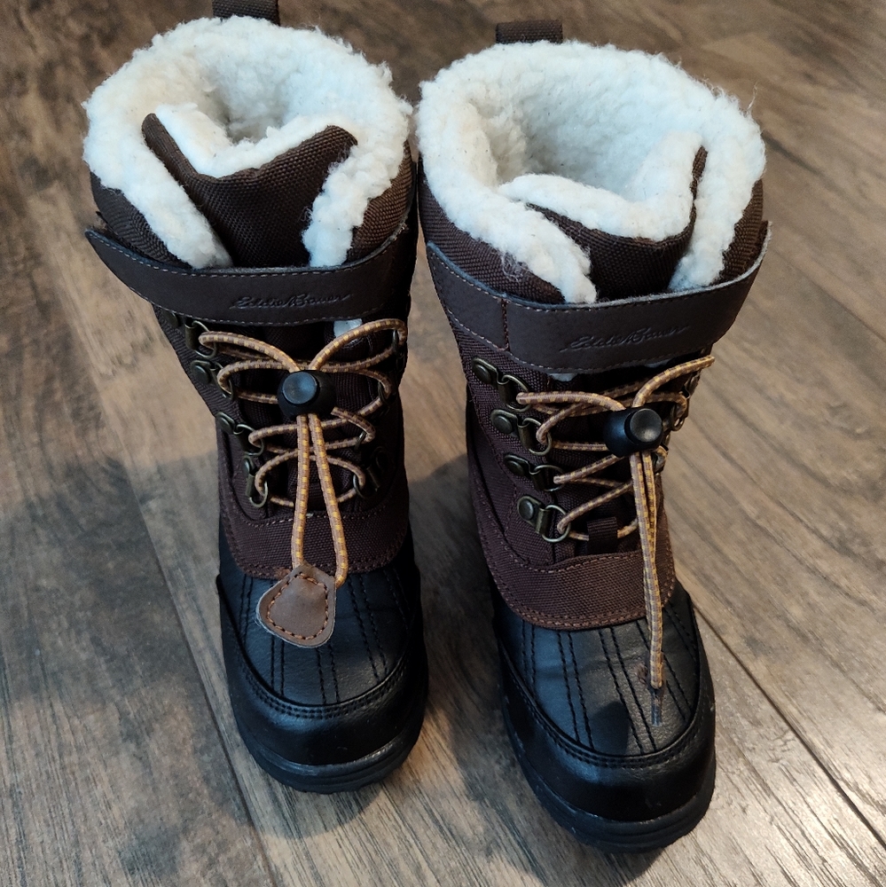 Eddie Bauer boys brown/black boots size 11.